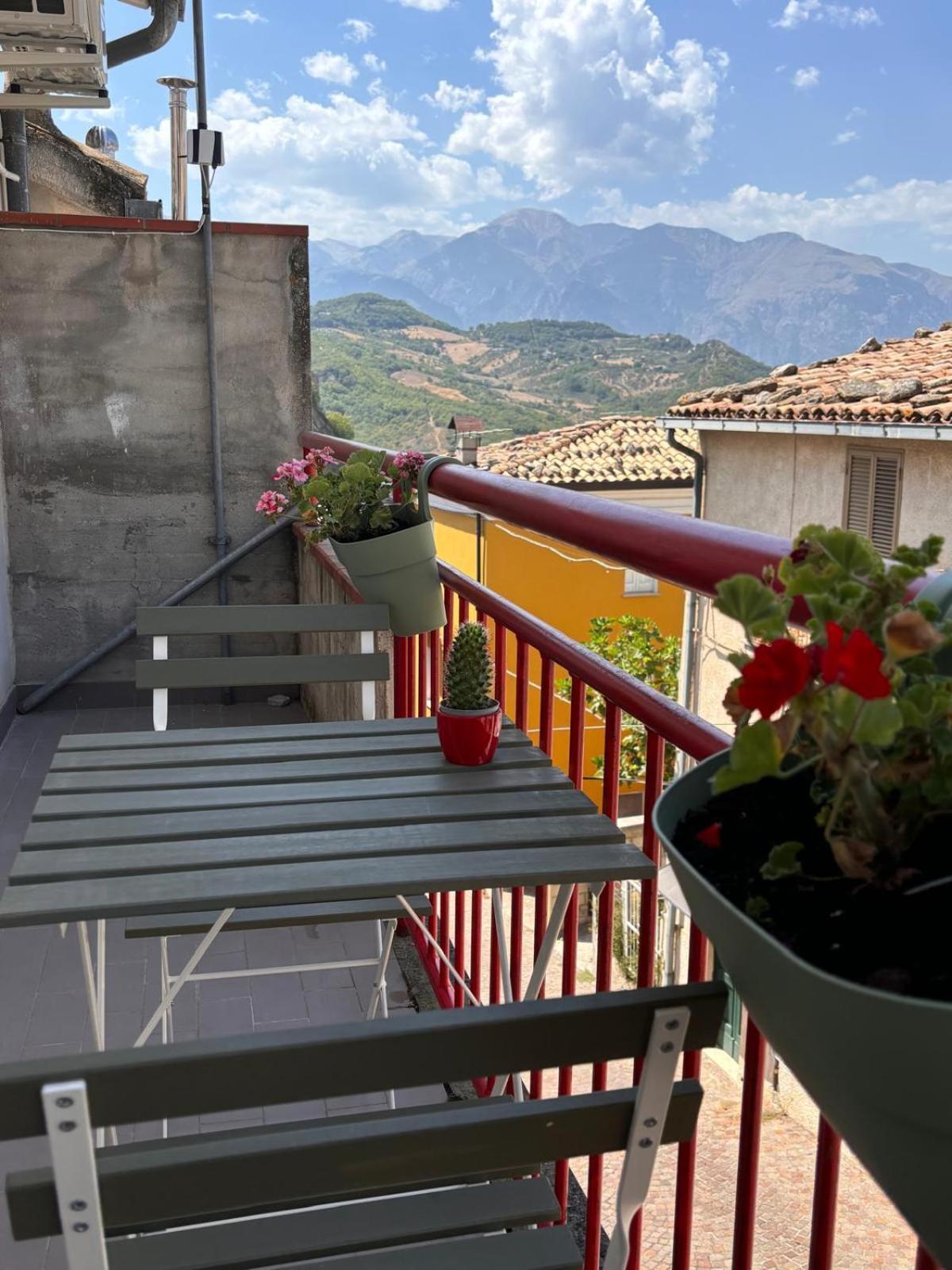 Appartement La Ginestra à Roccascalegna Extérieur photo